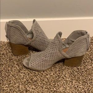 Qupid Open Toe Booties